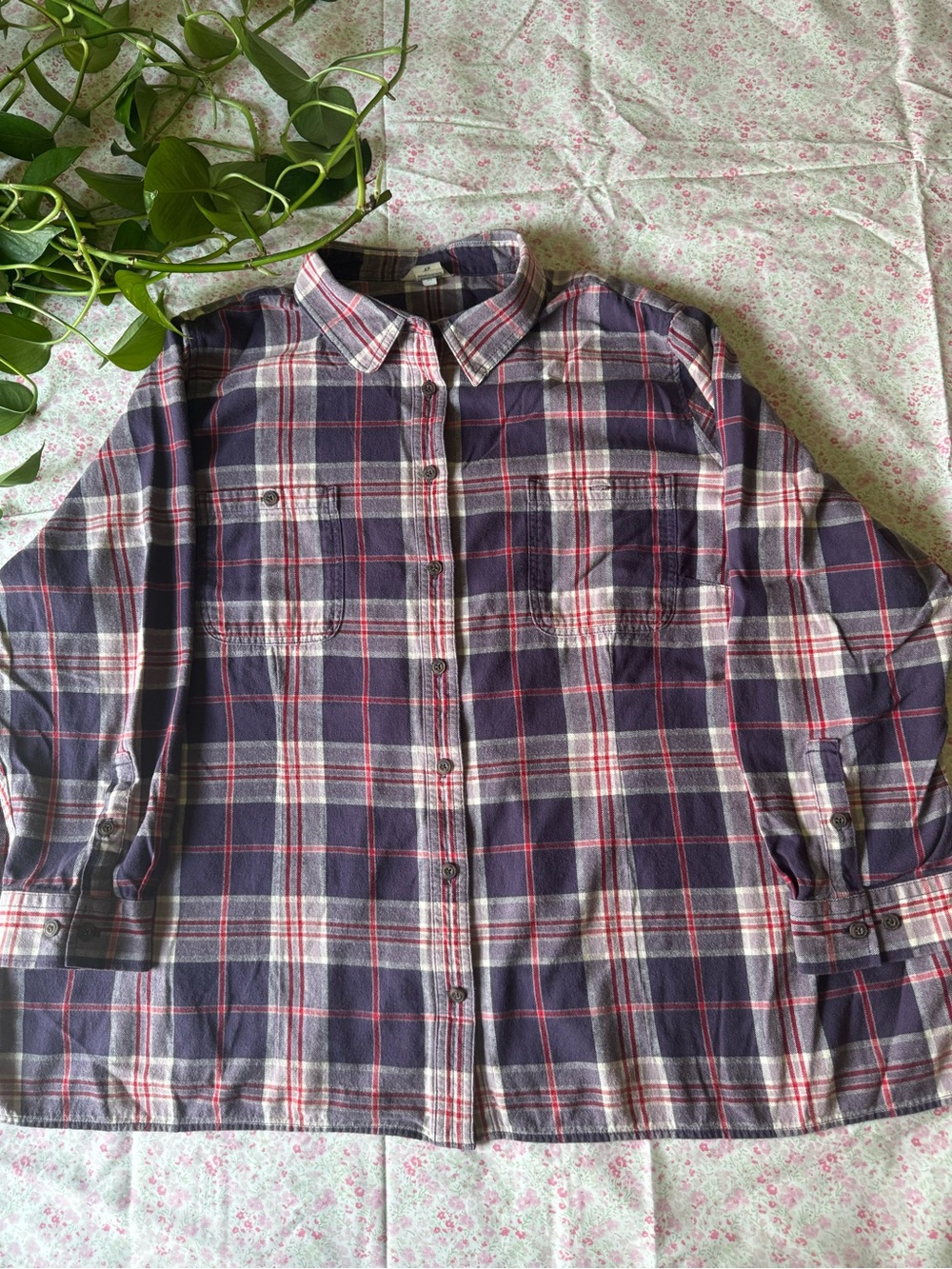 Duluth Trading Co Plus Size Purple, Gray & Red Plaid Button-Down Shirt